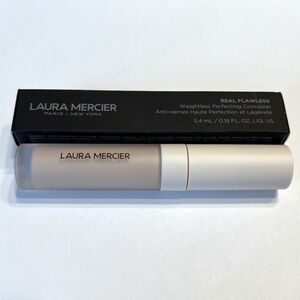 BNIB_ Laura Mercier Real Flawless weightless Perfecting Concealer